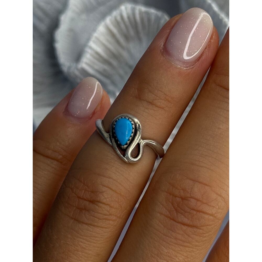 925 Sterling Silver Turquoise Ring Size 4 - Picture 3 of 6